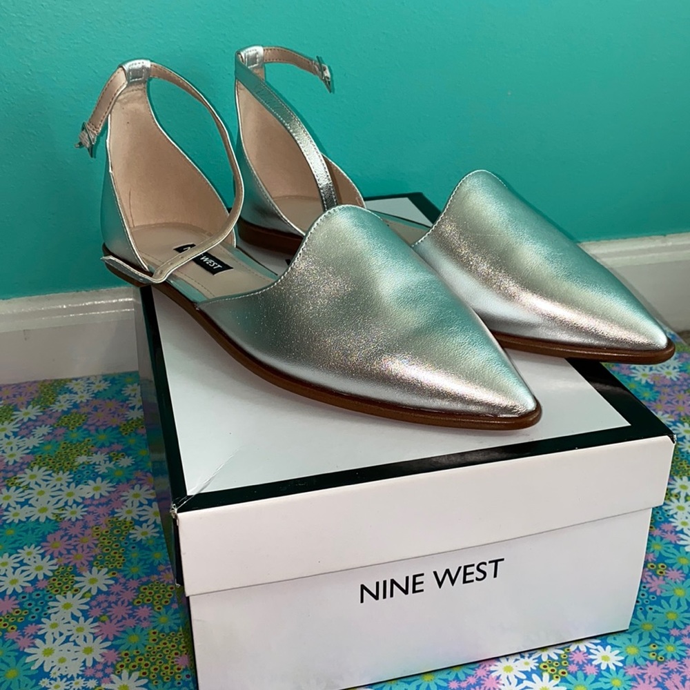 Nine West Flats